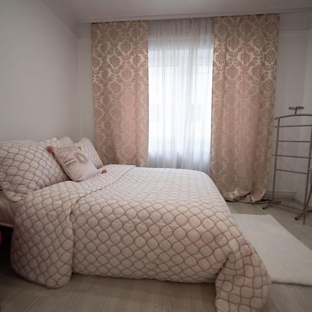 JelenaR Apartman Újvidék Kültér fotó