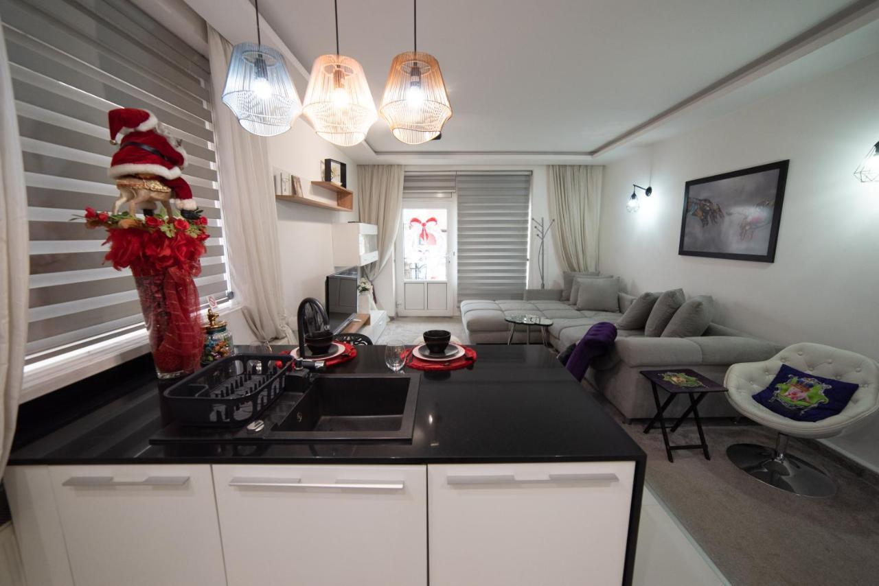 JelenaR Apartman Újvidék Kültér fotó