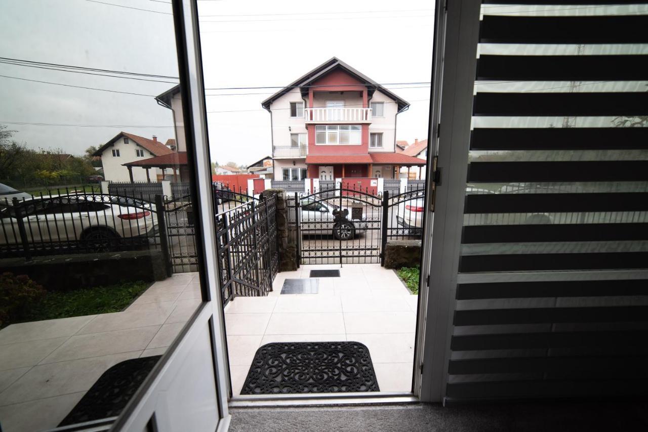 JelenaR Apartman Újvidék Kültér fotó