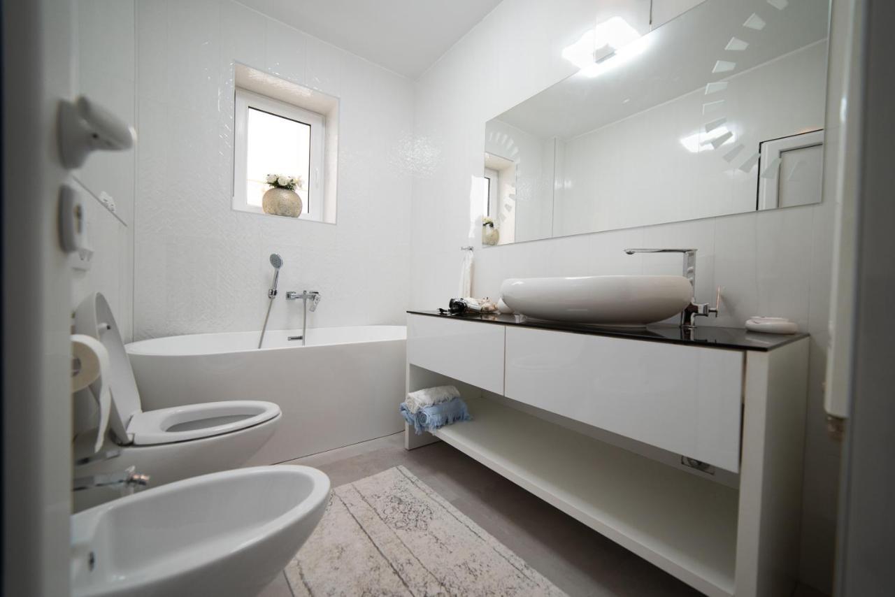 JelenaR Apartman Újvidék Kültér fotó