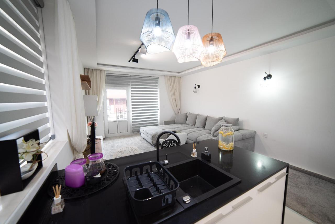 JelenaR Apartman Újvidék Kültér fotó